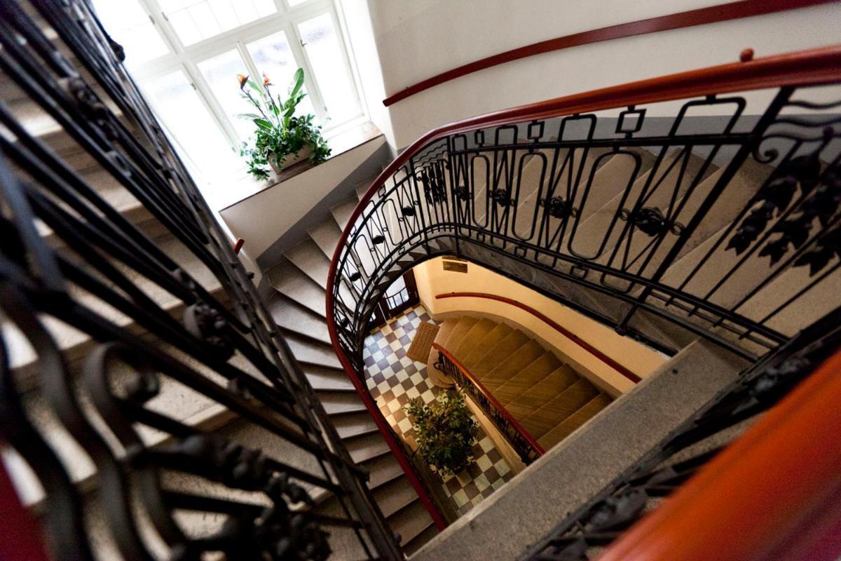 Hotel-Pension Bleckmann Вена Интерьер фото