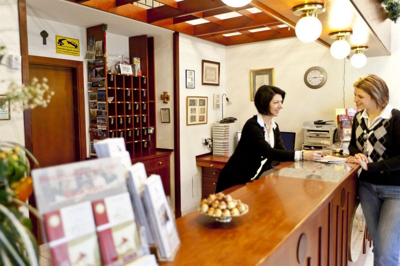 Hotel-Pension Bleckmann Вена Экстерьер фото